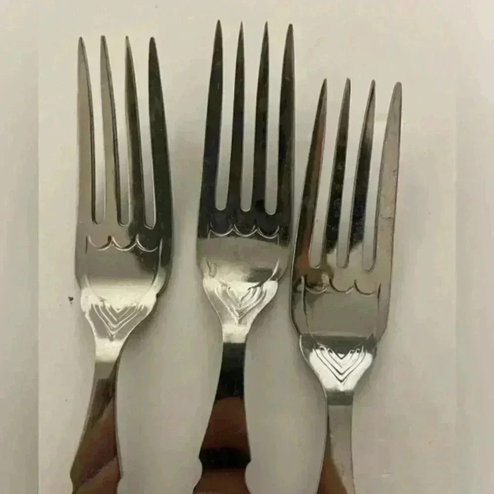 Vintage Holt Renfrew Sterling Silver w Mother of Pearl Handles - 9pc Set - Picture 5 of 13